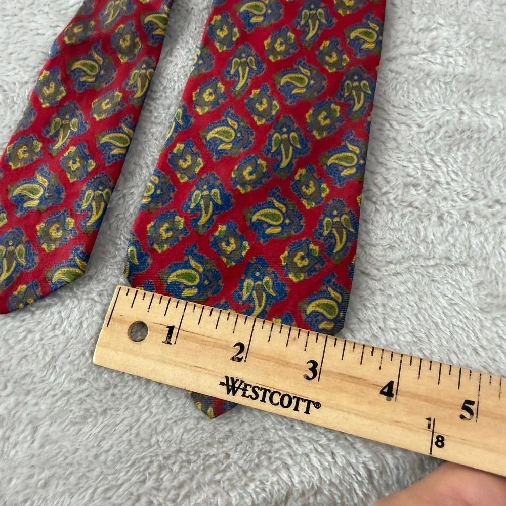 60s Brooks Brothers Mens Necktie Red Silk Paisley Vintage 55x3 Short Skinny EUC